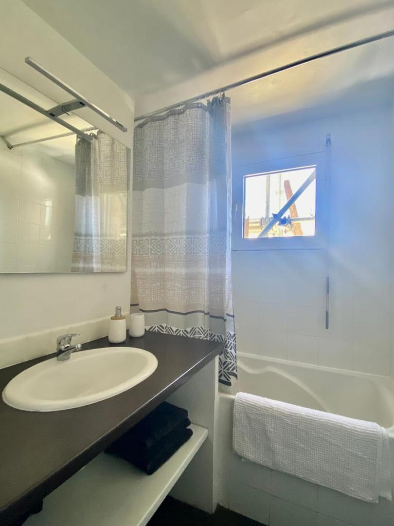 Le Carnot: City Centre With Parking Space Apartment Poitiers Luaran gambar